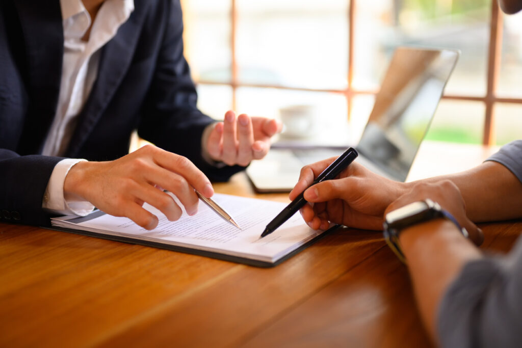 Employment law guidance by contacting California employment lawyer